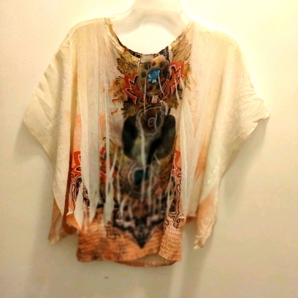 Voice women's top.